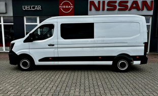 Nissan Interstar