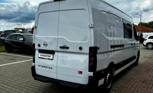 Nissan Interstar