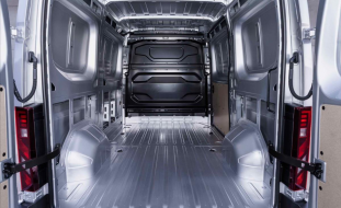 Nissan Interstar