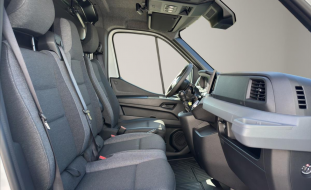 Nissan Interstar