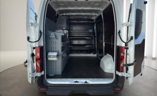 Nissan Interstar
