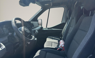 Nissan Interstar
